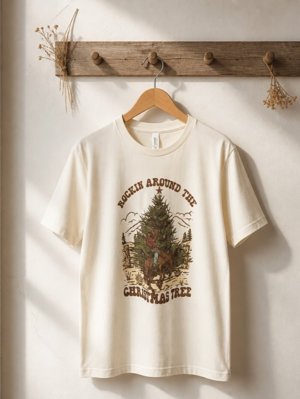 NEW! Rocking Around the Christmas Tree Short Sleeve T-Shirt Size L - Picture 2 of 5